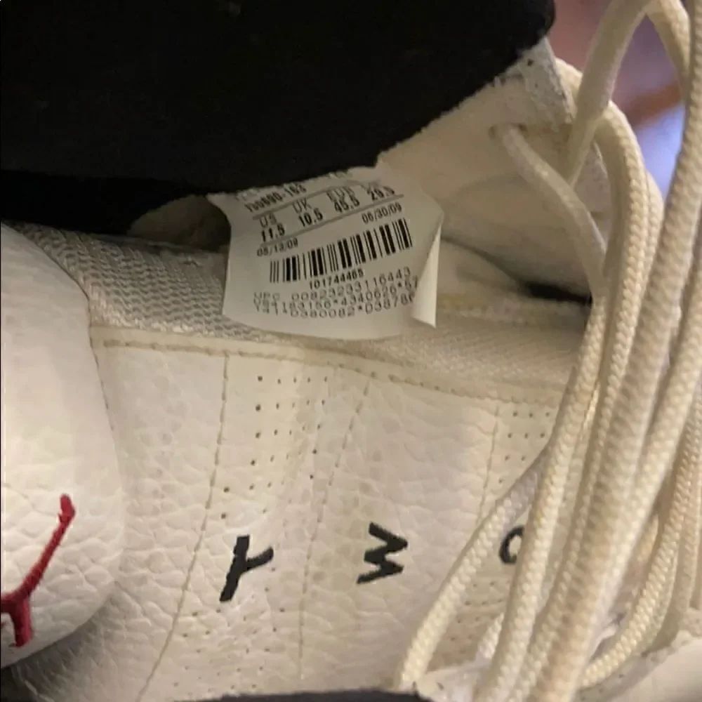 Jordan XII Retro Rising Sun - Size 11.5 - Picture 7 of 8